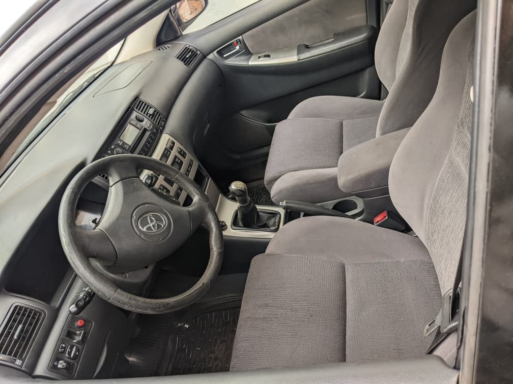 BERE 011 : 2003 TOYOTA HATCHBACK in good condition is available for sale #+250780675812